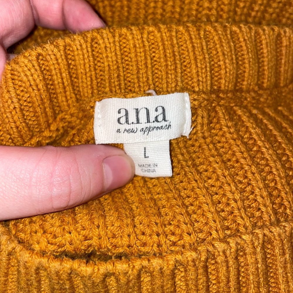 a.n.a Sweater - Picture 3 of 3